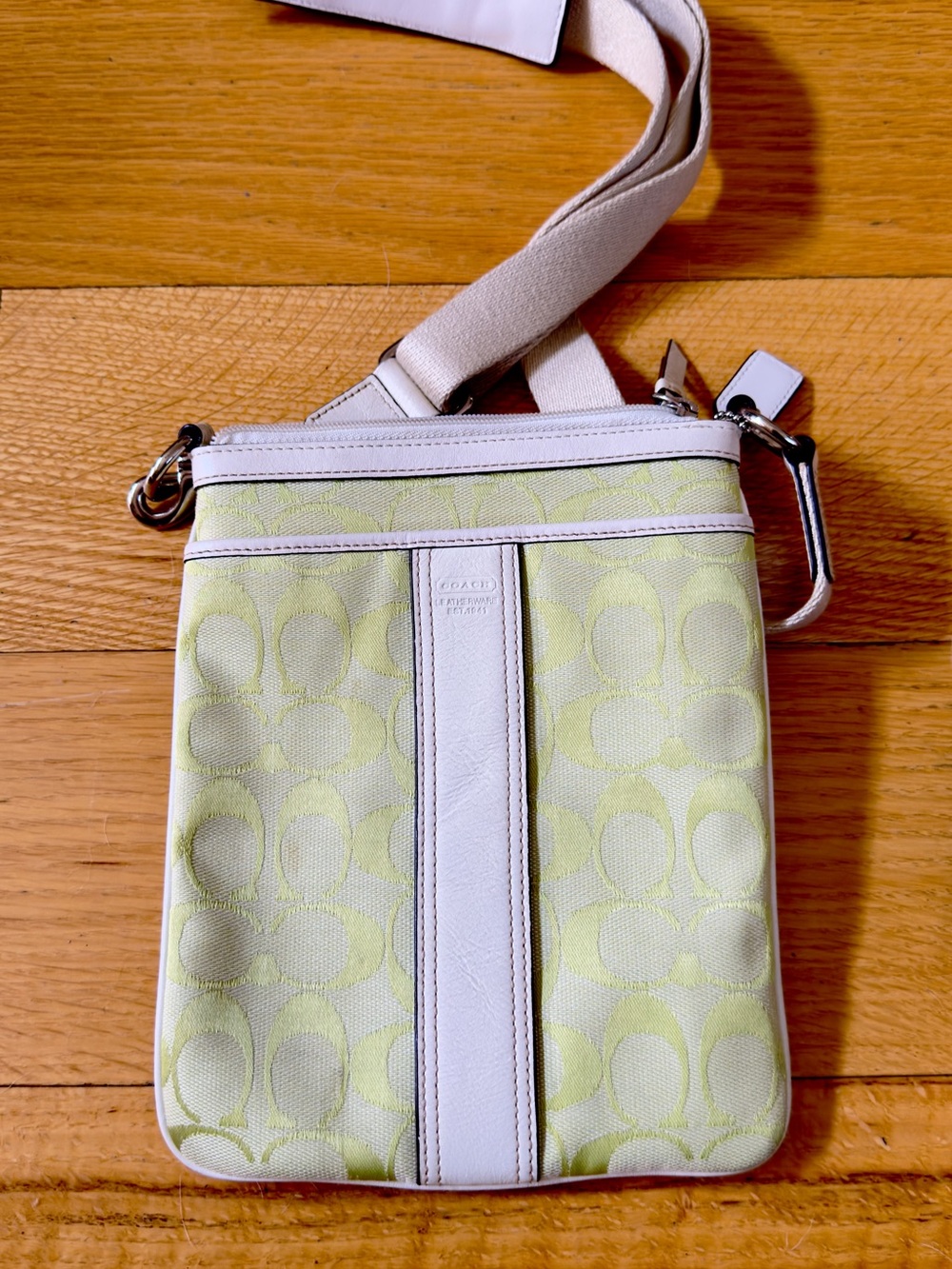 Coach Vintage Y2K Signature Sling Pack  Crossbody Bag in Lime Green and Ivory